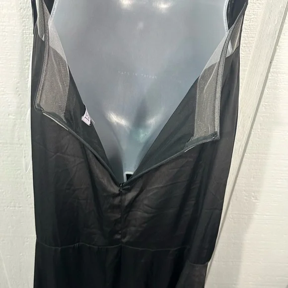 Leena For Mac Duggal Black Spaghetti Strap Dress Size 6 NWT - Picture 3 of 12